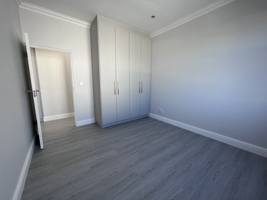 2 Bedroom Property for Sale in Sandown Western Cape